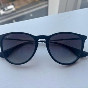 Ray-Ban Dark Frame Sunglasses
